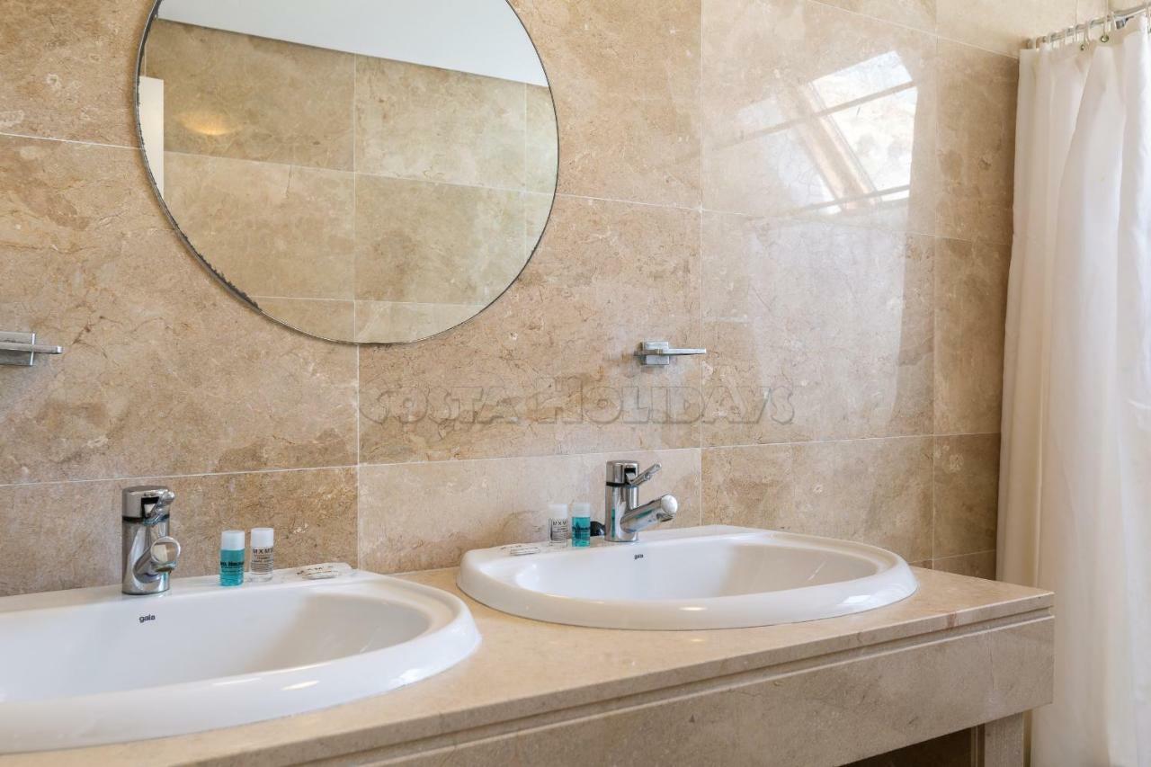 Marina Duquesa 3Bc2 Apartment Manilva Luaran gambar